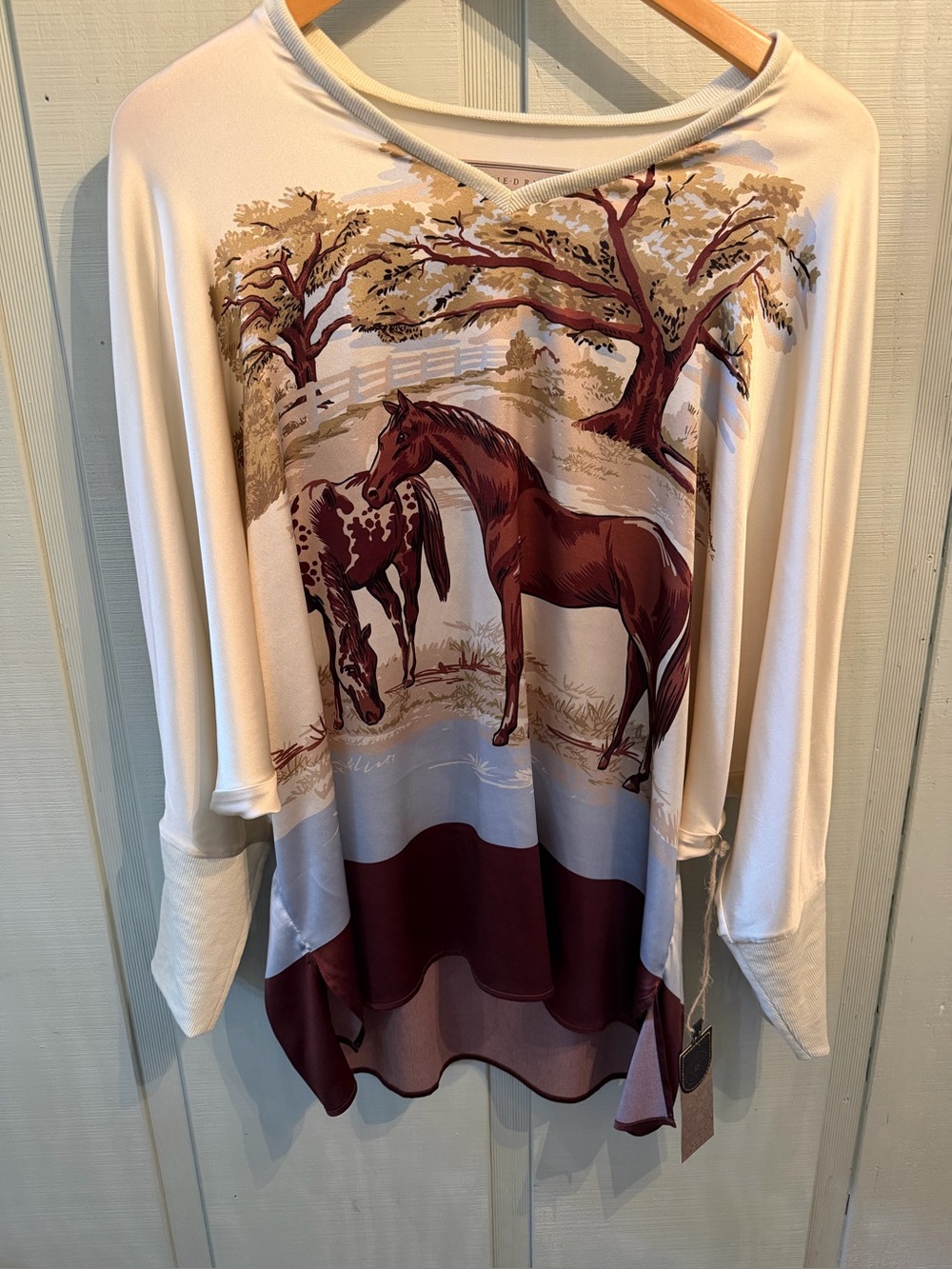 Double D Ranchwear 100% silk Horse Sense Tunic